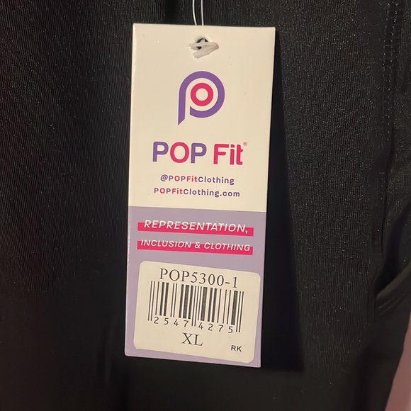 *SOLD* Pop Fit Leggings - Picture 5 of 5